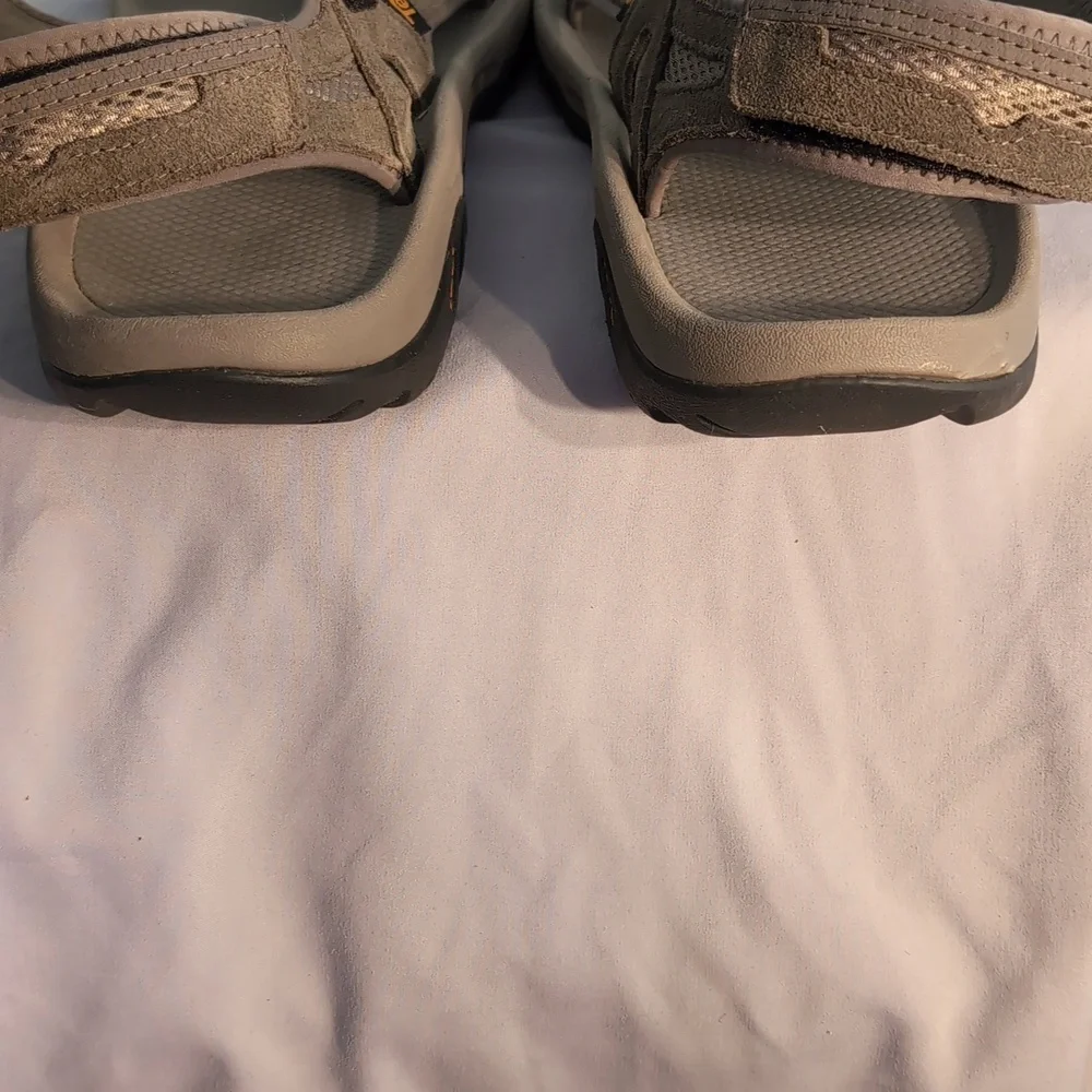 Men's Size 14 Teva Hudson Brown Suede Sport Outdoor Hiking Sandals